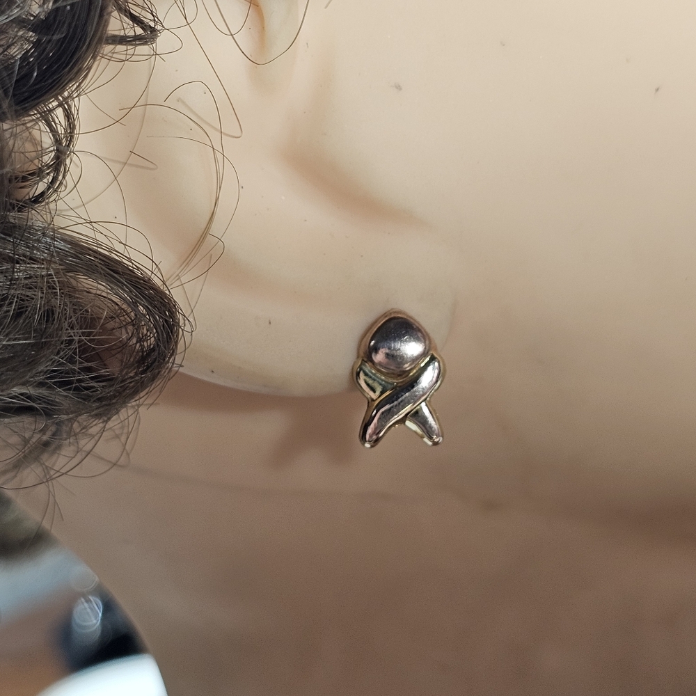 14k Gold X and O Earrings (Two-Tone)